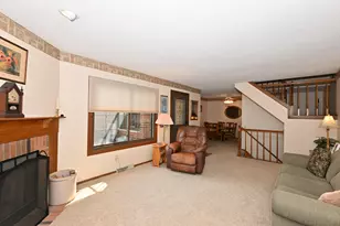8187 S Forest Hills Circle, Franklin, WI 53132 - Photo 3