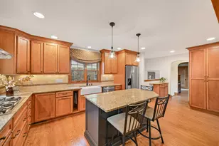 5426 N Diversey Blvd, Whitefish Bay, WI 53217 - Photo 11