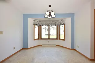 1400 Hidden Fields Dr, West Bend, WI 53095 - Photo 7