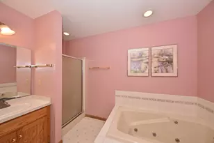1400 Hidden Fields Dr, West Bend, WI 53095 - Photo 17
