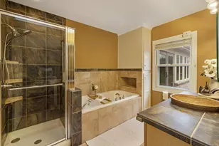 221 E Clovernook Ln, Fox Point, WI 53217 - Photo 13