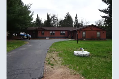 W5643  Buckhorn Dr, New Lisbon, WI 53950 - Photo 3