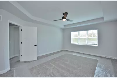 8175 W Bluebird Ct, Mequon, WI 53097 - Photo 29