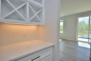 8175 W Bluebird Ct, Mequon, WI 53097 - Photo 17