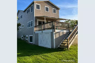 4222  Maple Dr, Delavan, WI 53115 - Photo 3