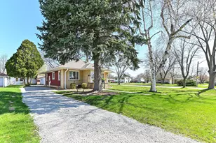 1700 Menomonee Ave, South Milwaukee, WI 53172 - Photo 3