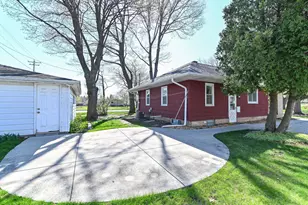 1700 Menomonee Ave, South Milwaukee, WI 53172 - Photo 43
