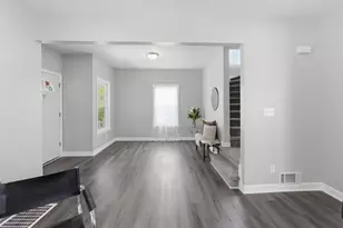 6818 Maple Terrace, Wauwatosa, WI 53213 - Photo 15