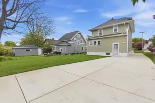 6818 Maple Terrace, Wauwatosa, WI 53213 - Photo 27