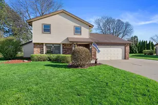 15255 W Glenora Ct, New Berlin, WI 53151 - Photo 33