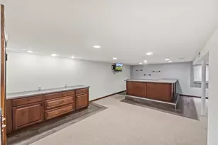 1524 W Grange Ave, Milwaukee, WI 53221 - Photo 35