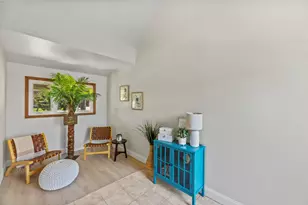 1524 W Grange Ave, Milwaukee, WI 53221 - Photo 9