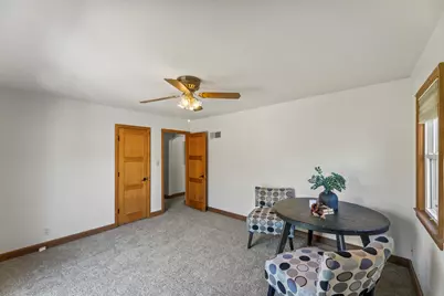 1524 W Grange Ave, Milwaukee, WI 53221 - Photo 23