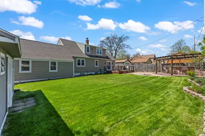 1524 W Grange Ave, Milwaukee, WI 53221 - Photo 51