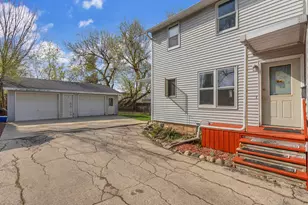 430 Center St, Fond du Lac, WI 54935 - Photo 3