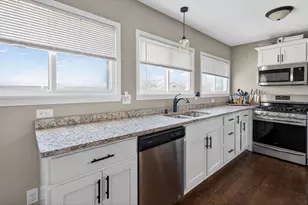 5973 S Elaine Ave, Cudahy, WI 53110 - Photo 7