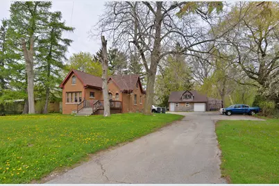 5118  Graceland Blvd, Racine, WI 53406 - Photo 1