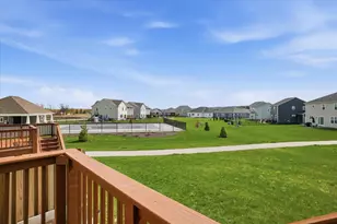 N67W25333 Breckenridge Ct, Sussex, WI 53089 - Photo 19