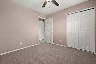 3317 Kennsington Square Rd, Sturtevant, WI 53177 - Photo 17