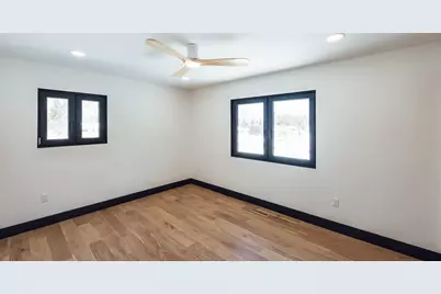 2125  Donmar Ln, Brookfield, WI 53005 - Photo 27