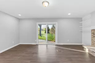 5782 Rustic Ln, Greendale, WI 53129 - Photo 17