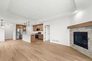 540 Hunter Oaks Blvd, Watertown, WI 53094 - Photo 9