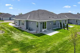 500 Hunter Oaks Blvd, Watertown, WI 53094 - Photo 23