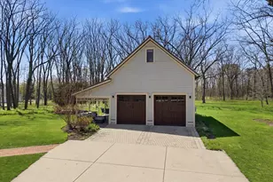 S84W17698 Woods Rd, Muskego, WI 53150 - Photo 29