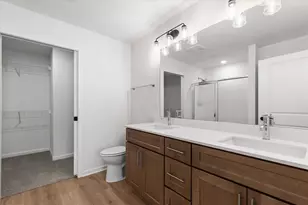516 Hunter Oaks Blvd, Watertown, WI 53094 - Photo 11
