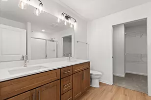 520 Hunter Oaks Blvd, Watertown, WI 53094 - Photo 11