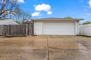 2172 S 109th St, West Allis, WI 53227 - Photo 19