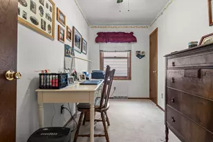 2172 S 109th St, West Allis, WI 53227 - Photo 11