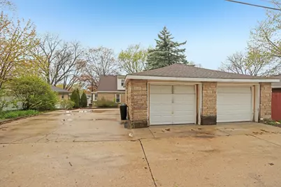 4260 N 93rd St, Wauwatosa, WI 53222 - Photo 53