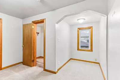 4260 N 93rd St, Wauwatosa, WI 53222 - Photo 21