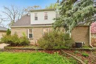 4260 N 93rd St, Wauwatosa, WI 53222 - Photo 51
