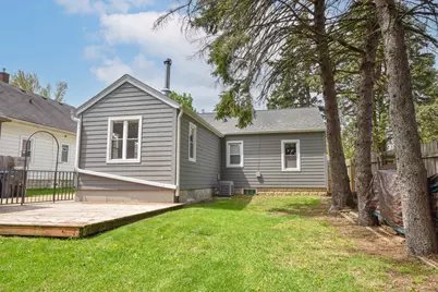 927  Genesee St, Waukesha, WI 53186 - Photo 35