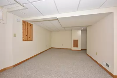 927  Genesee St, Waukesha, WI 53186 - Photo 31