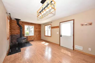 927  Genesee St, Waukesha, WI 53186 - Photo 19
