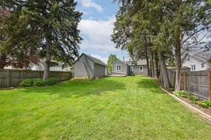 927 Genesee St, Waukesha, WI 53186 - Photo 39