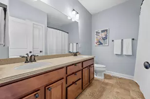 N42W22814 Beacon Ct, Pewaukee, WI 53072 - Photo 39