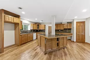 8601 N 64th St, Brown Deer, WI 53223 - Photo 7