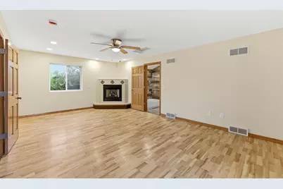 8601 N 64th St, Brown Deer, WI 53223 - Photo 21