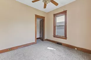2401 Hansen Ave, Racine, WI 53405 - Photo 11