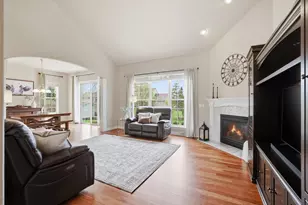 1470 Waters Edge Dr, Oconomowoc, WI 53066 - Photo 3