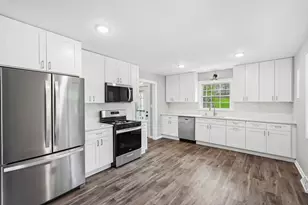 S65W18422 Ruby Dr, Muskego, WI 53150 - Photo 11