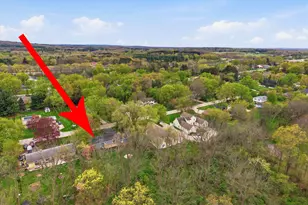 1015 W Devonshire Rd, Delafield, WI 53018 - Photo 49