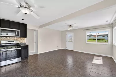 2412  Eaton Ln, Racine, WI 53404 - Photo 5