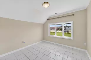2412 Eaton Ln, Racine, WI 53404 - Photo 13
