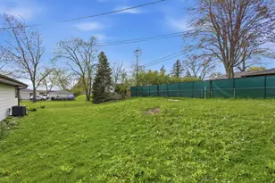 5314 W Nokomis Rd, Brown Deer, WI 53223 - Photo 3