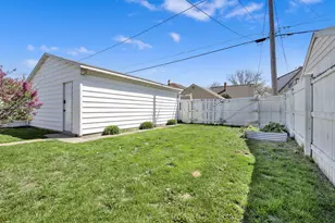 1726 S 53rd St, West Milwaukee, WI 53214 - Photo 25
